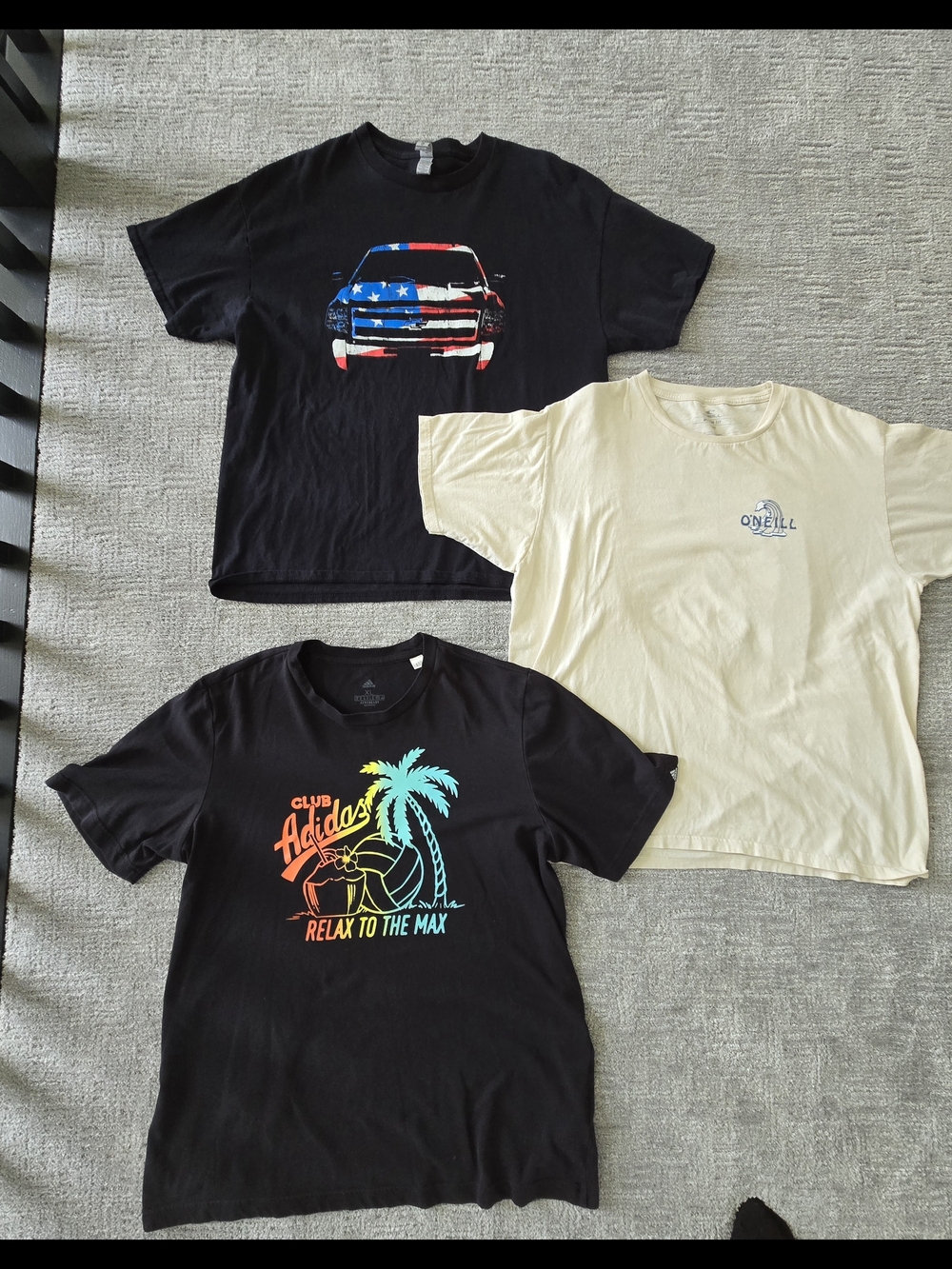 Men's Assorted TEES Size XL